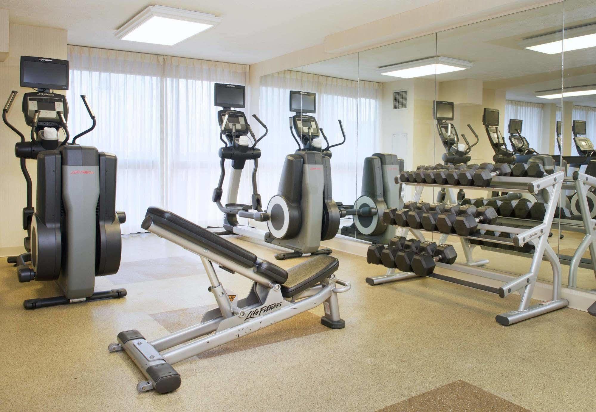 Jackson Downtown Convention Center Hotel Εξωτερικό φωτογραφία
